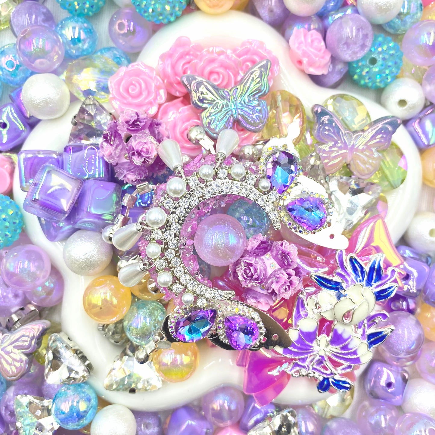 【Buy One Get One Equal Volume For Free】Blossoms Beads Mix For Keychains(Miki)-BD