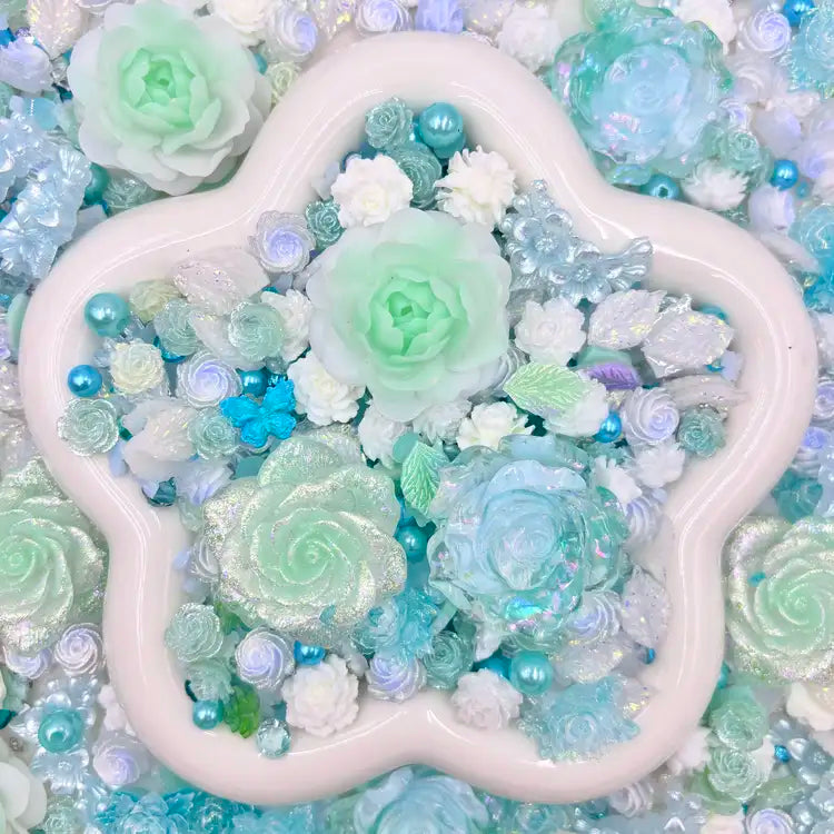 【Buy One Get Equal Volume for Free】Mint Nail Charm+ Rose Mix-glow(Miki)- FC1