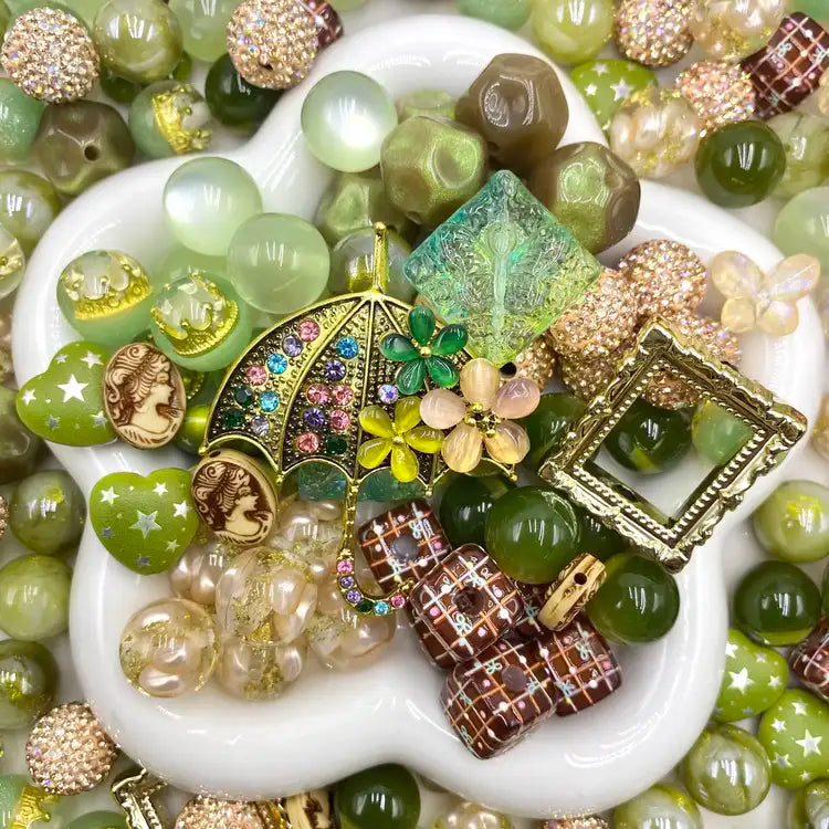 【Buy One Get One Equal Volume For Free】Greeny Beads Mix For Keychains(Miki)-BD