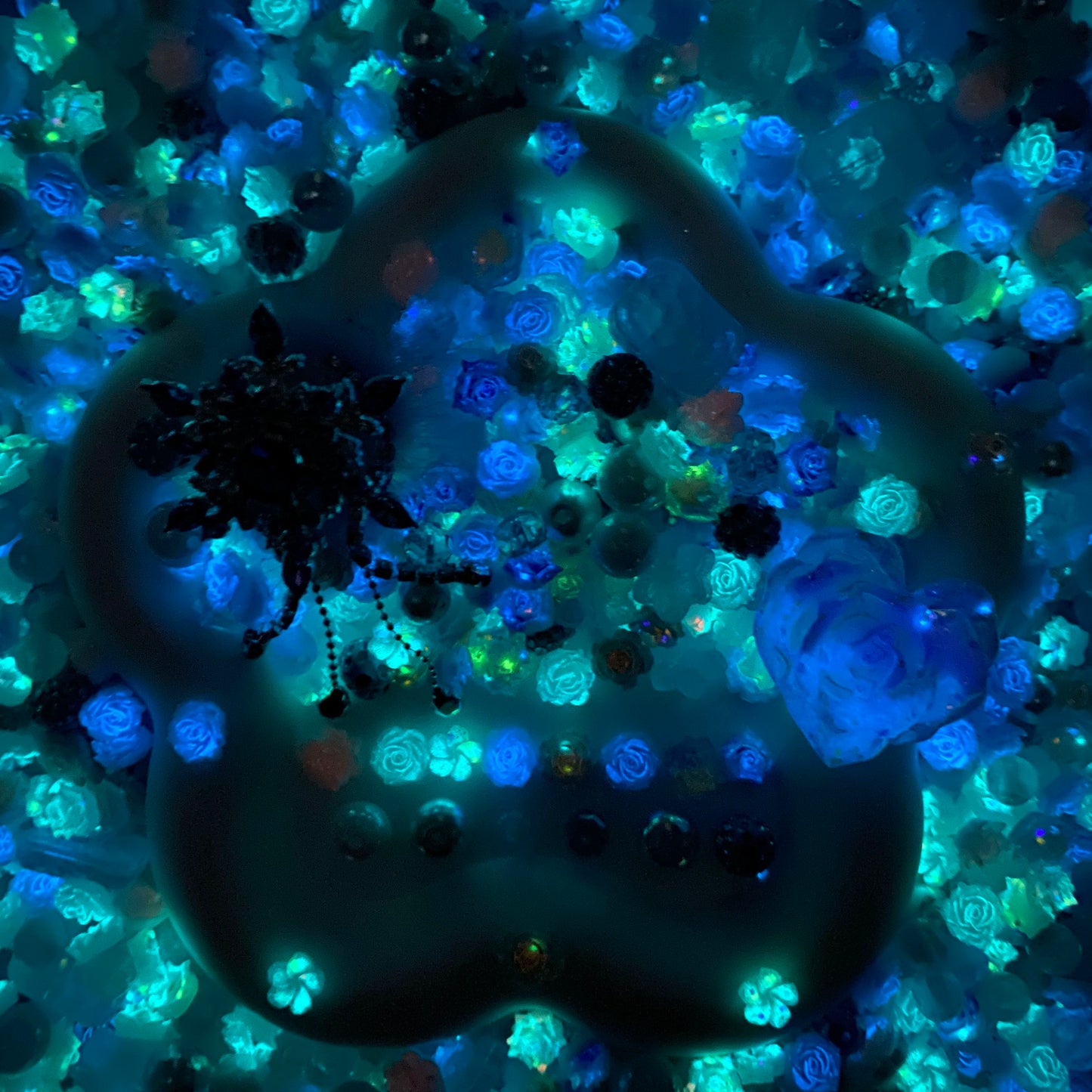 Frozen in Time Nail & Beads Mix-glow(miki)- NailC