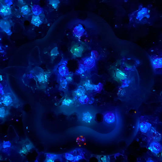 Bubblegum Garden Nail Mix glow(miki)- NailC