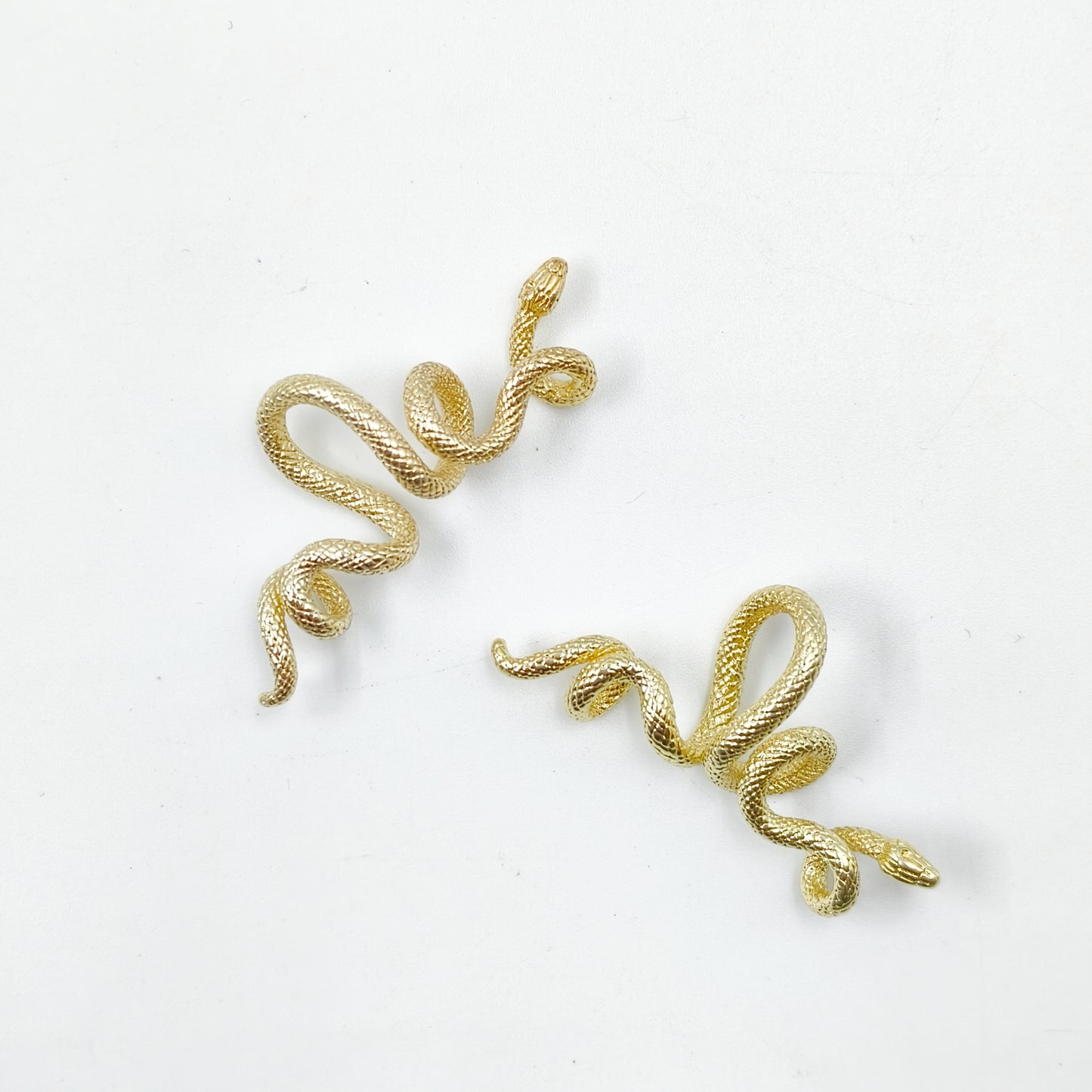 Flowers And Fangs Nail & Beads Mix-glow(miki)- NailC