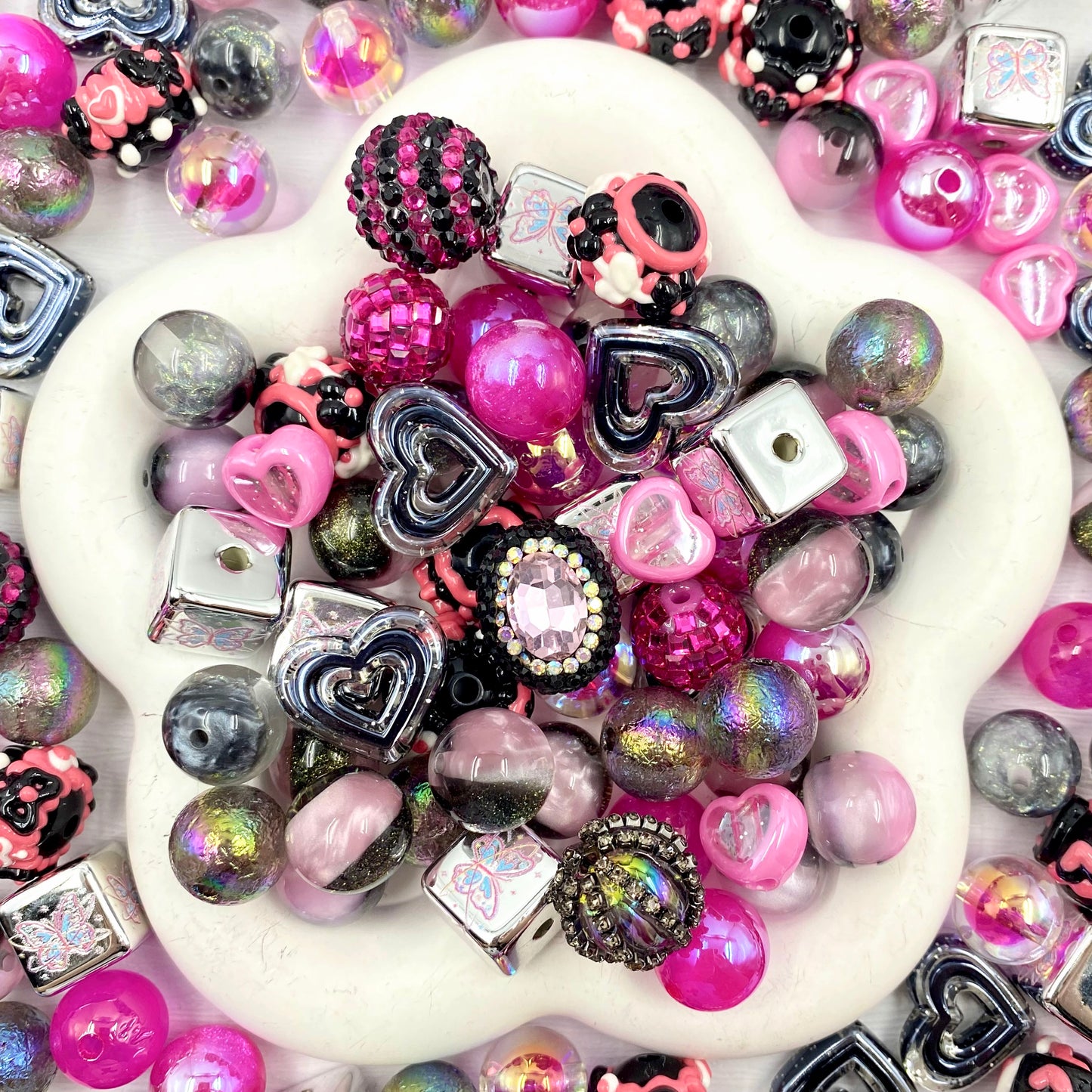 Pink Venom  - Beads Mix For Keychian Making(Miki)-BD