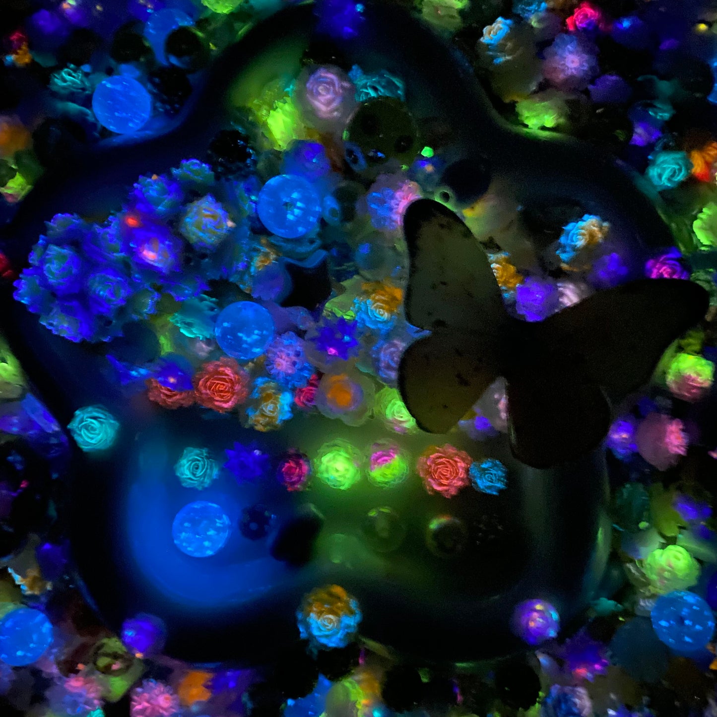 Lemon Kiss Nail & Beads Mix-glow(miki)- NailC