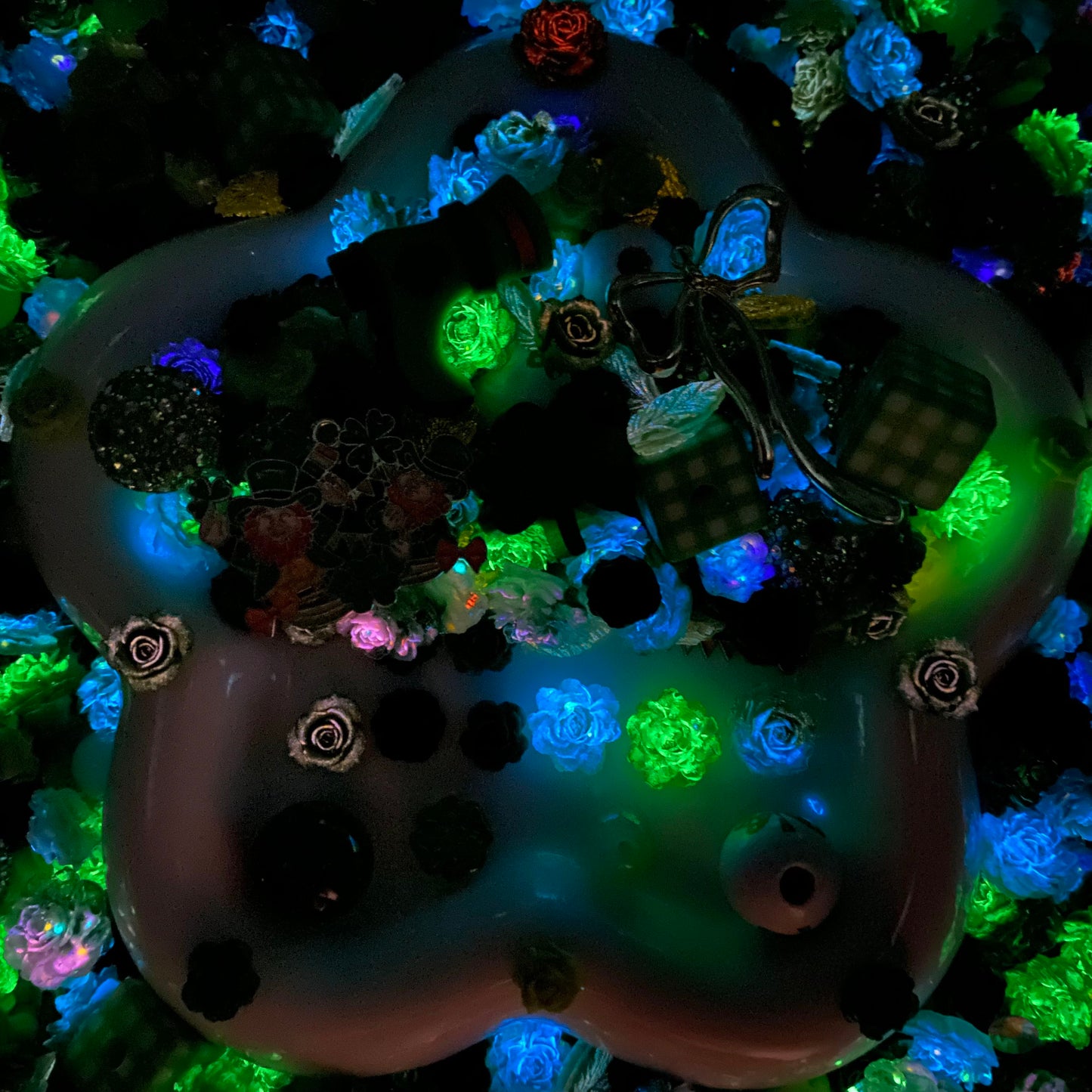 Shamrock Sonata Nail & Beads Mix-glow(miki)- NailC