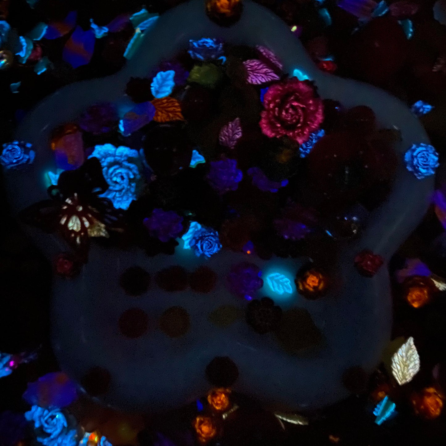 Salsa Sunrise - Nail & Beads Mix-glow(miki)- NailC