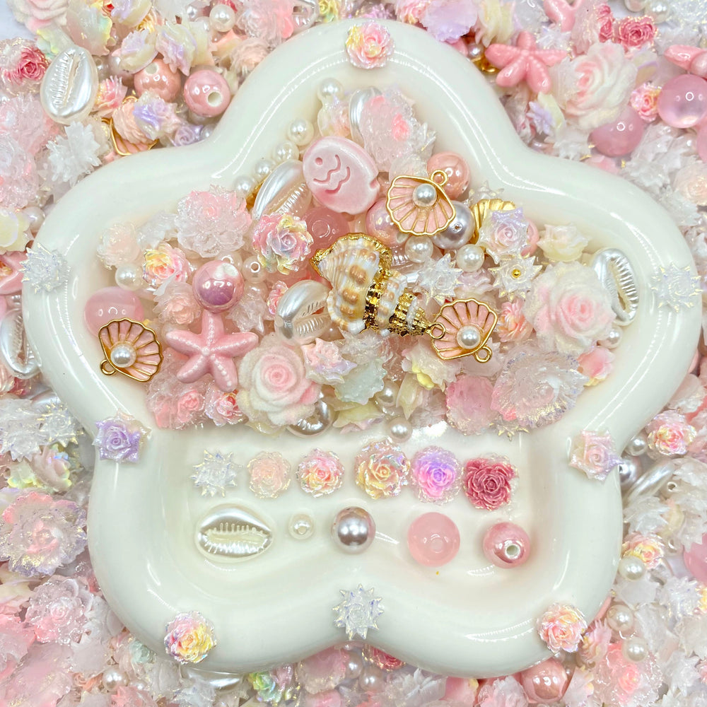 【Buy One Get One Equal Volume For Free】Blush Beach Nail & Beads Mix-glow(miki)- NailC