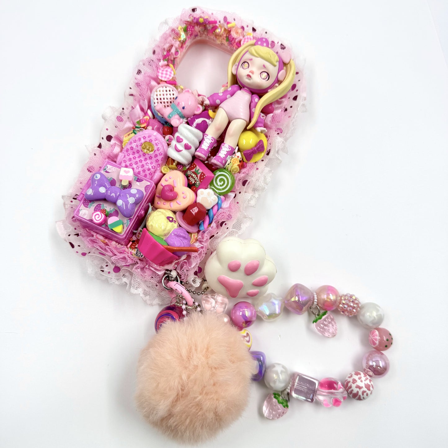 Kosbling  Handmade cream Laura iphone 13 promax phonecase with phonechain