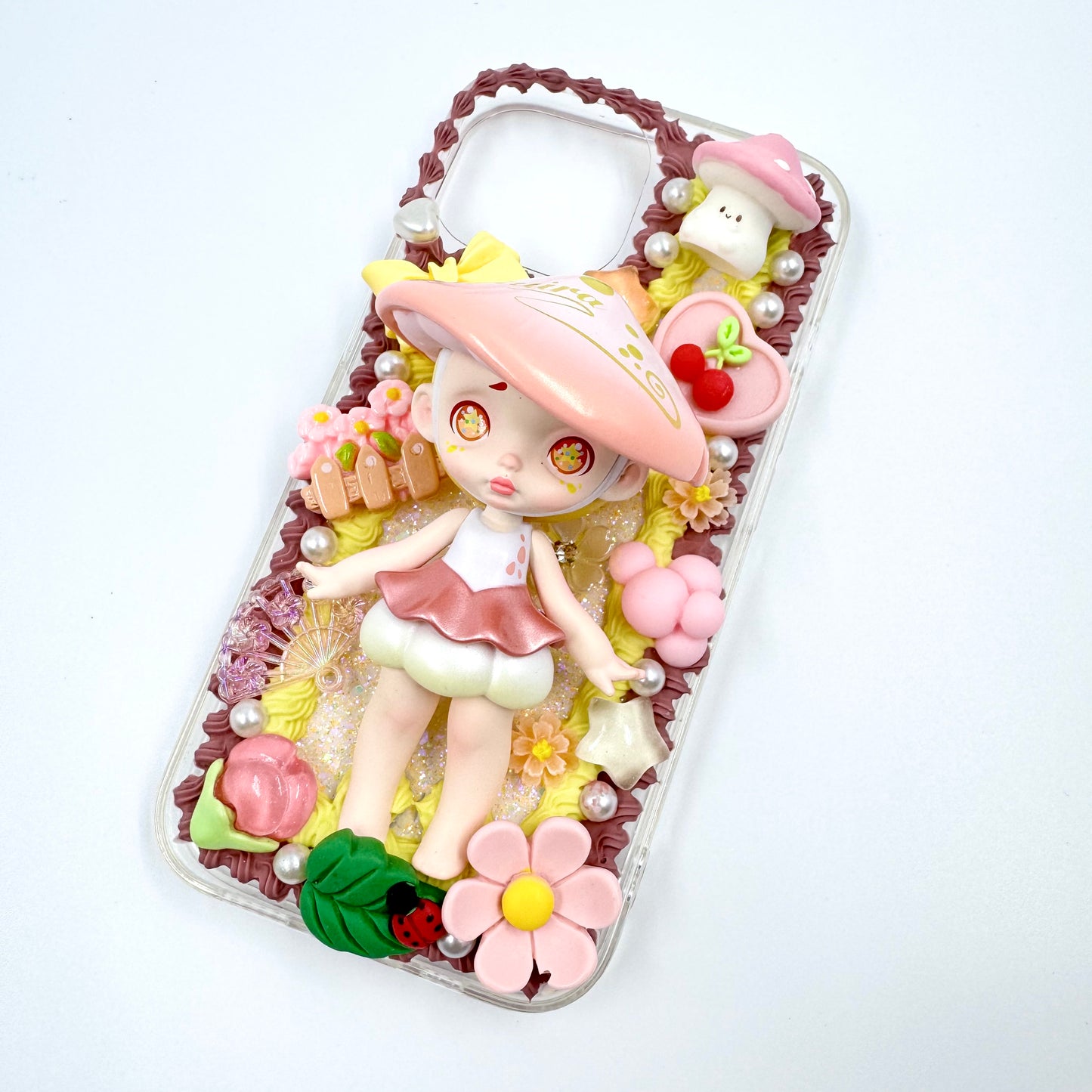 Kosbling handmade laura cream iphone 15 phonecase