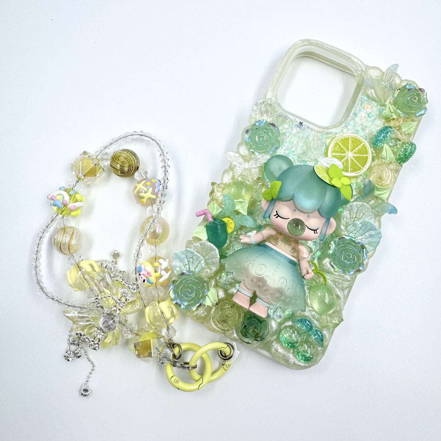 Kosbling handmade nanci cream iphone 13 promax phonecase with phonechain